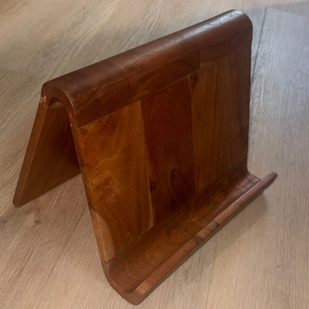 Wood Tablet/Book Stand in Warm Brown